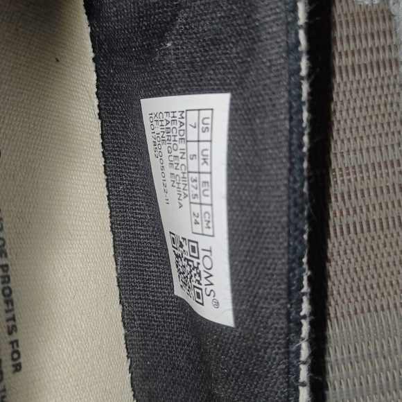 TOMS Shoe Black and White Striped Espadrilles - Picture 7 of 11